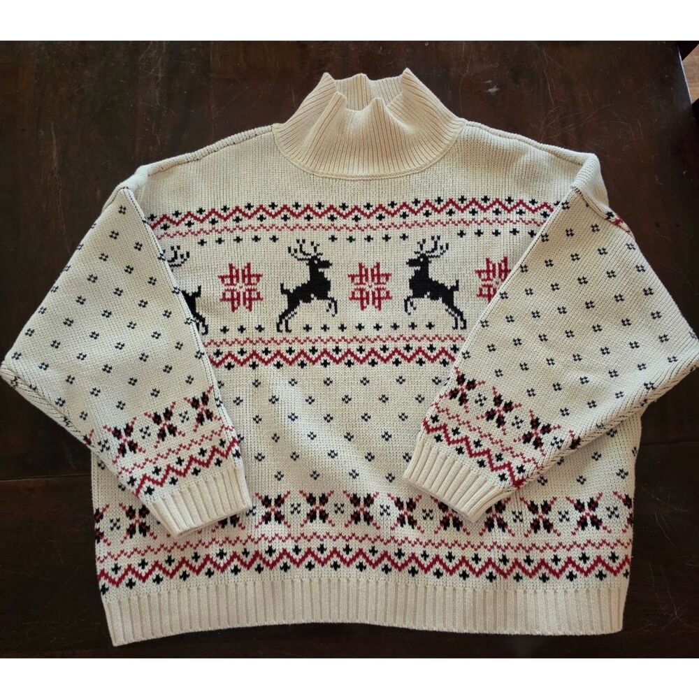 Chunky cream knit mockneck sweater by Torrid1/2 with a festive Fair-Isle design